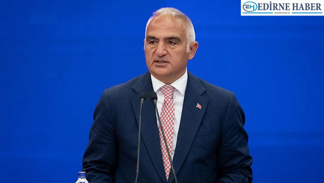 Bakan Ersoy açıkladı: Turizmde rekor gelir