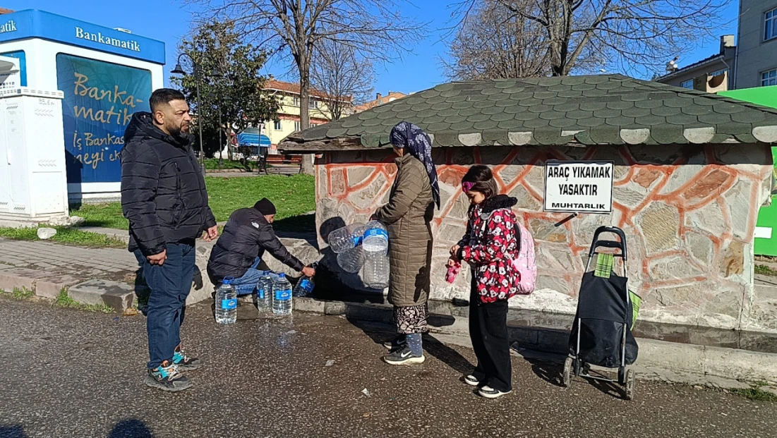 CHP’li belediye seyrediyor, Edirneliler bidonlarla hayat mücadelesi veriyor...