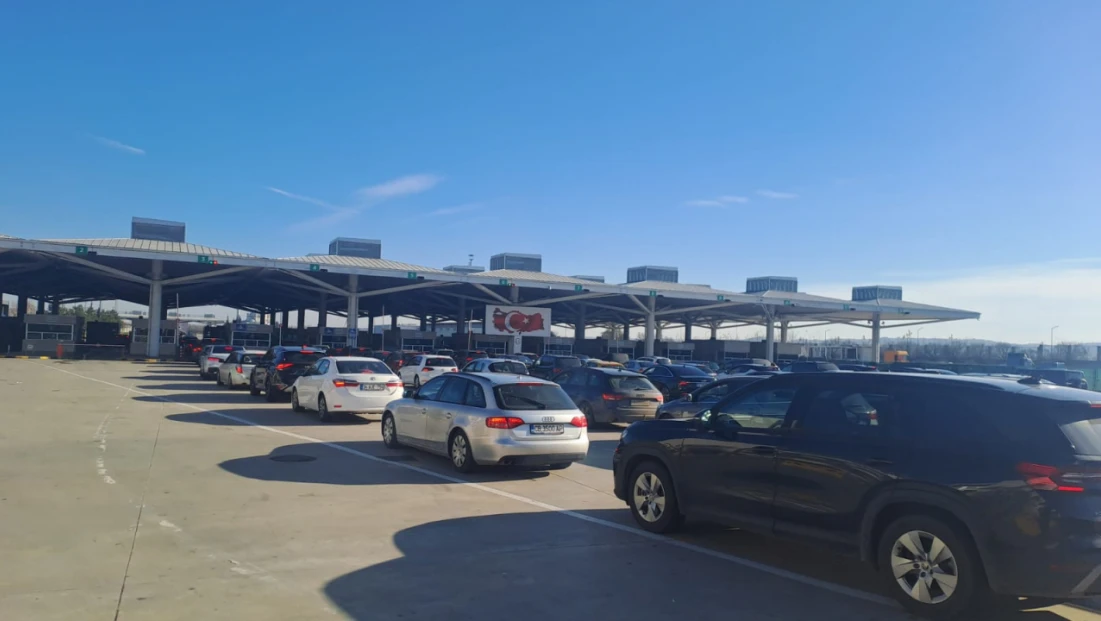 Kapıkule’de rekor yoğunluk:  10 günde 473 bin giriş-çıkış