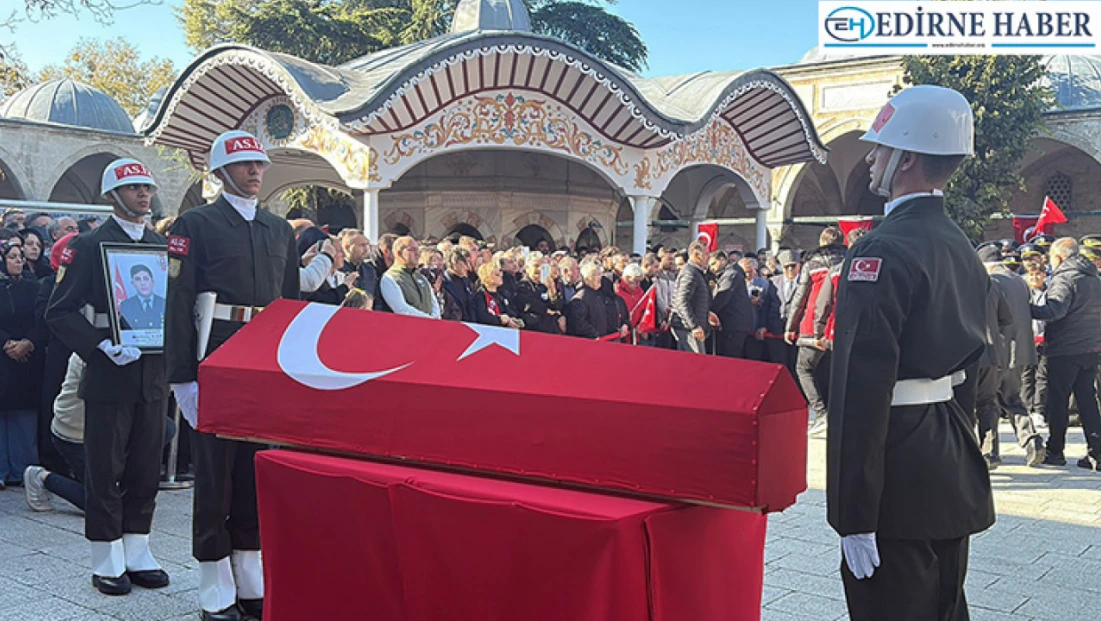 Şehit Üstçavuş Berkay Karaca için son görev yerine getirildi       