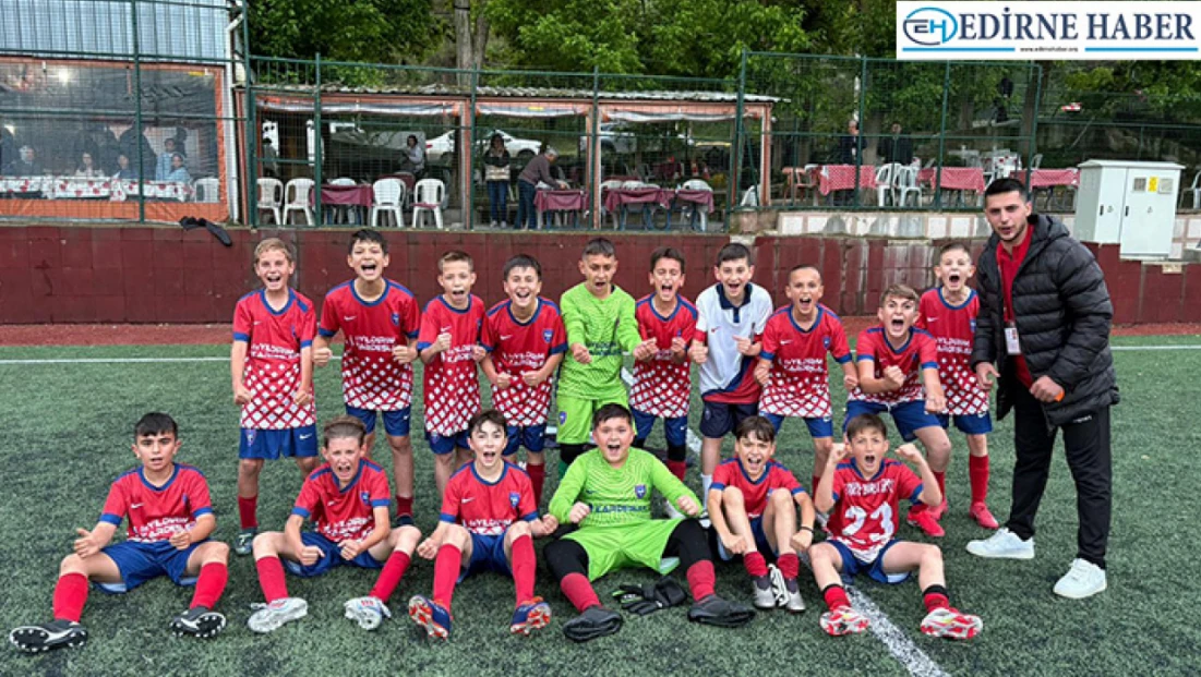 U-12 Lig’inde heyecan sürüyor