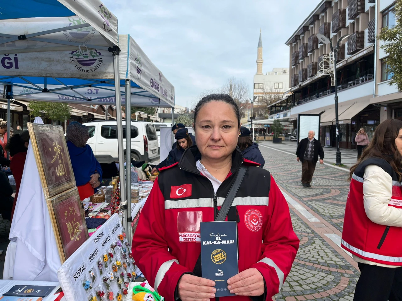 Saraçlar'da 25 Kasım Mesajı: 'Kadına Şiddete Hayır'