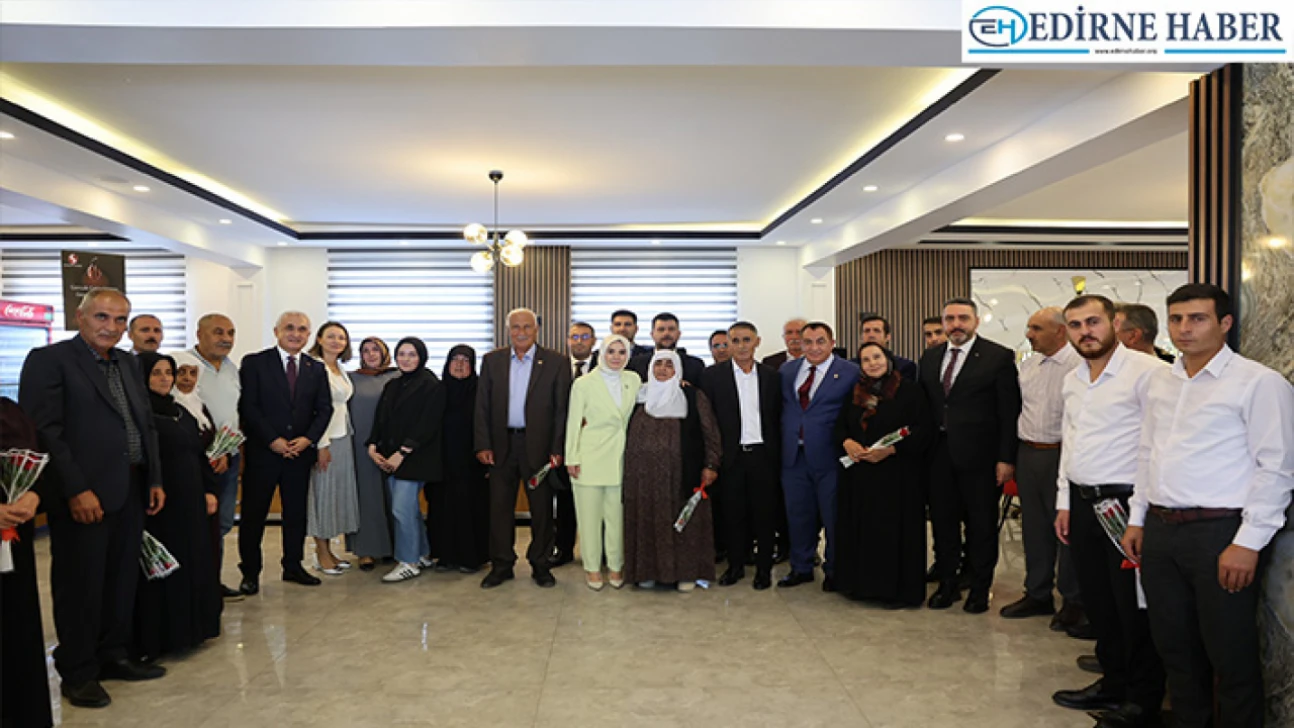 Bakan Göktaş, Şehit Ailelerine Terörsüz Türkiye'yi anlattı