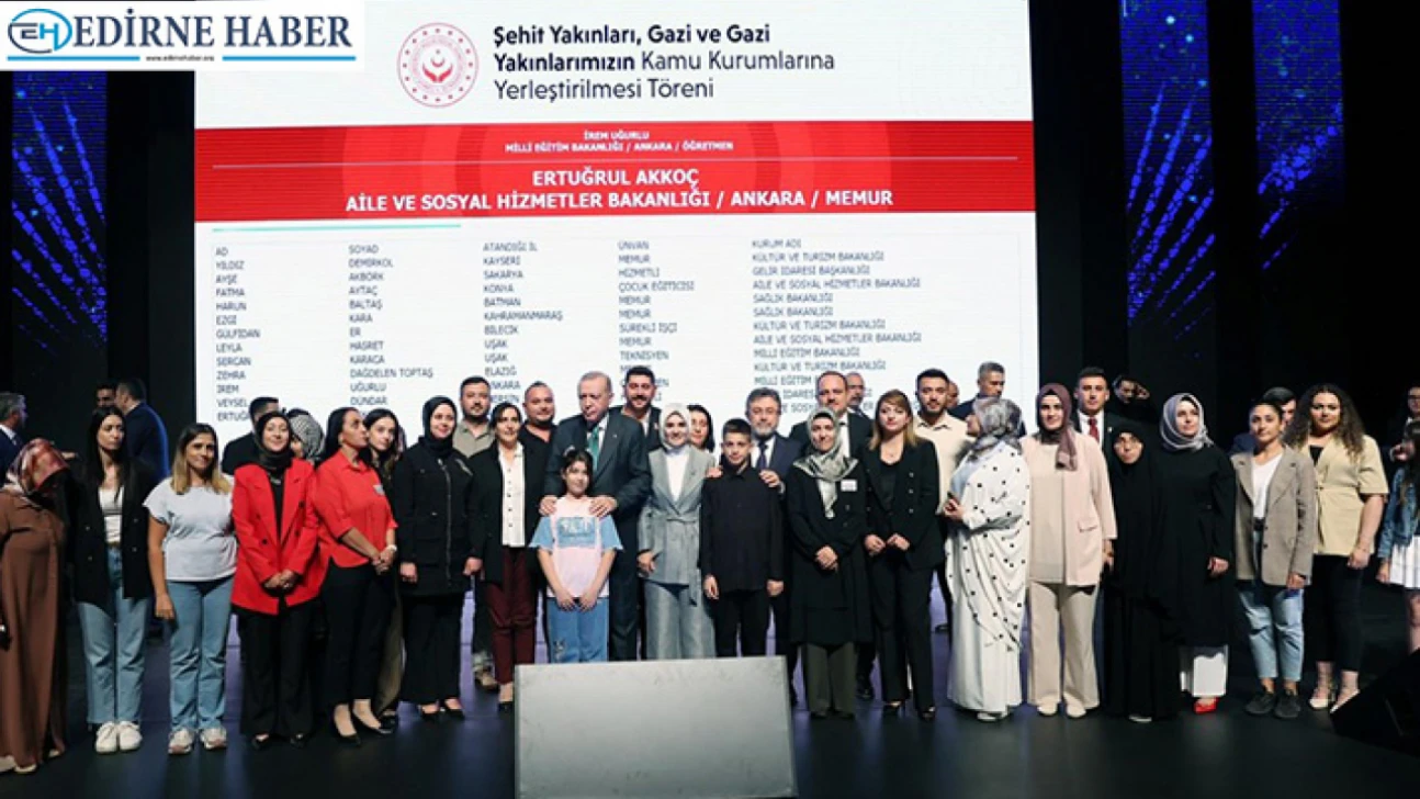 Erdoğan ve Bakan Göktaş, kura töreninde şehit yakınlarıyla buluştu