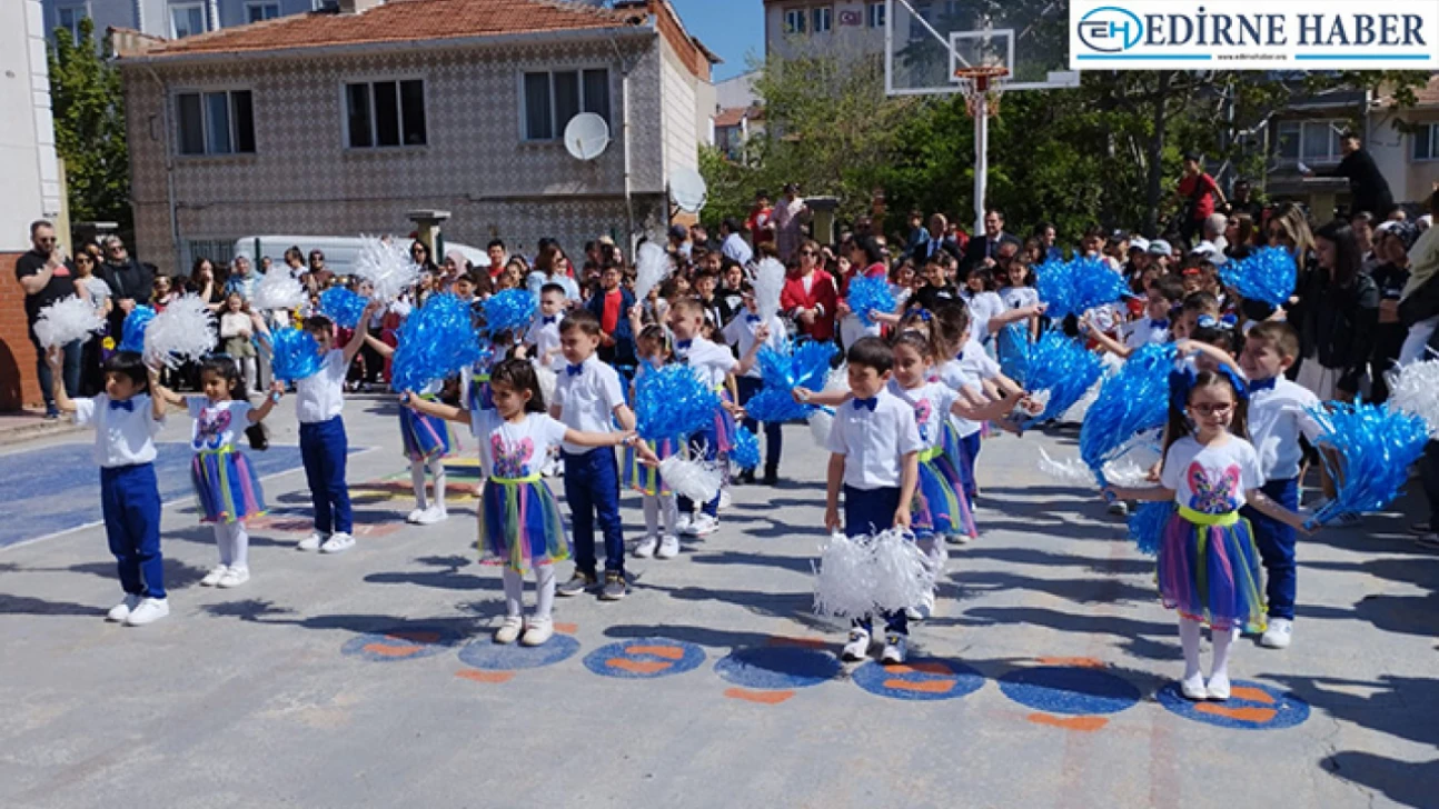 Kadripaşa'da 23 Nisan coşkusu yaşandı