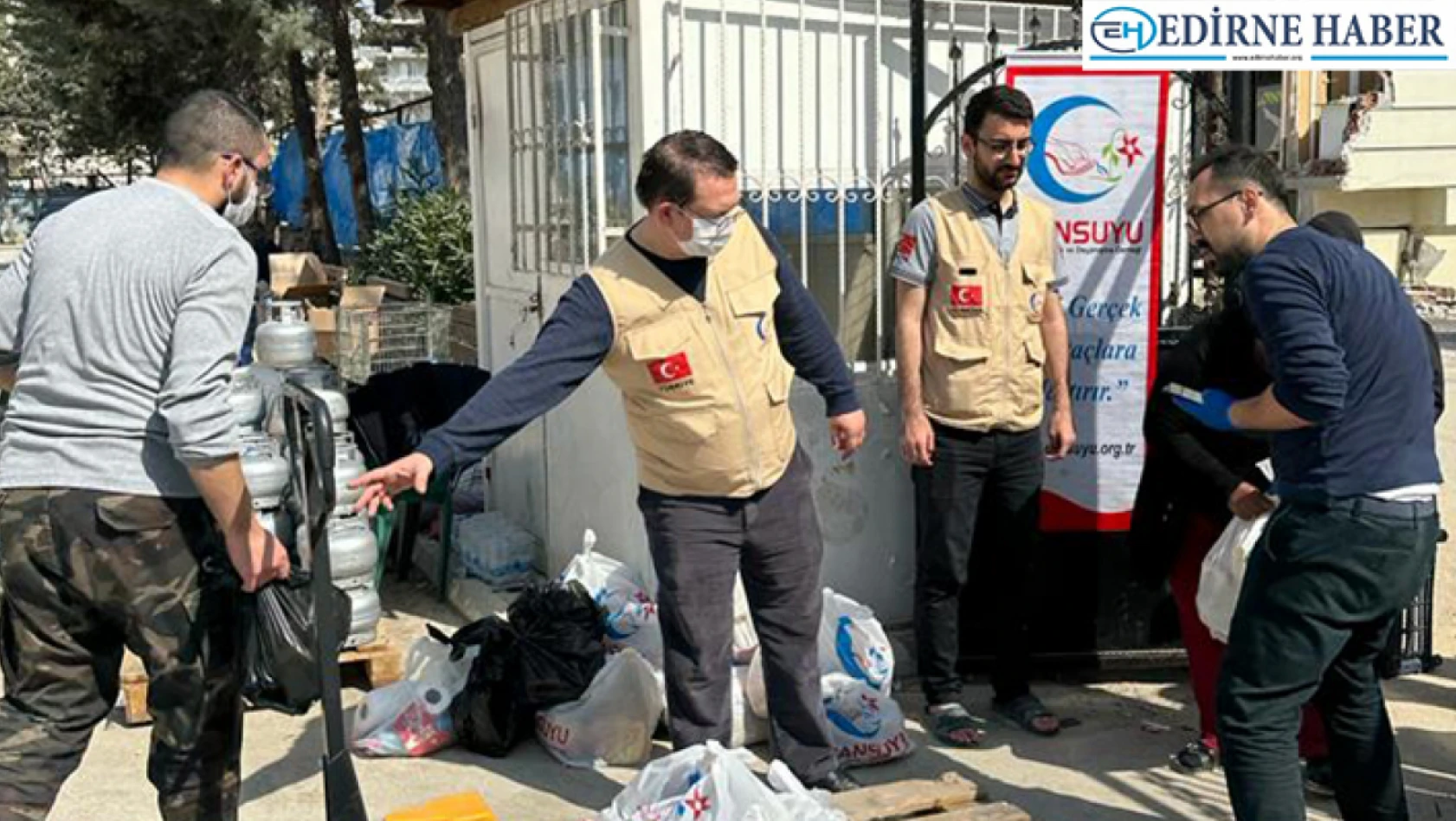 AGD Edirne Şubesi gönüllüleri deprem bölgesindeki çalışmalara destek veriyor