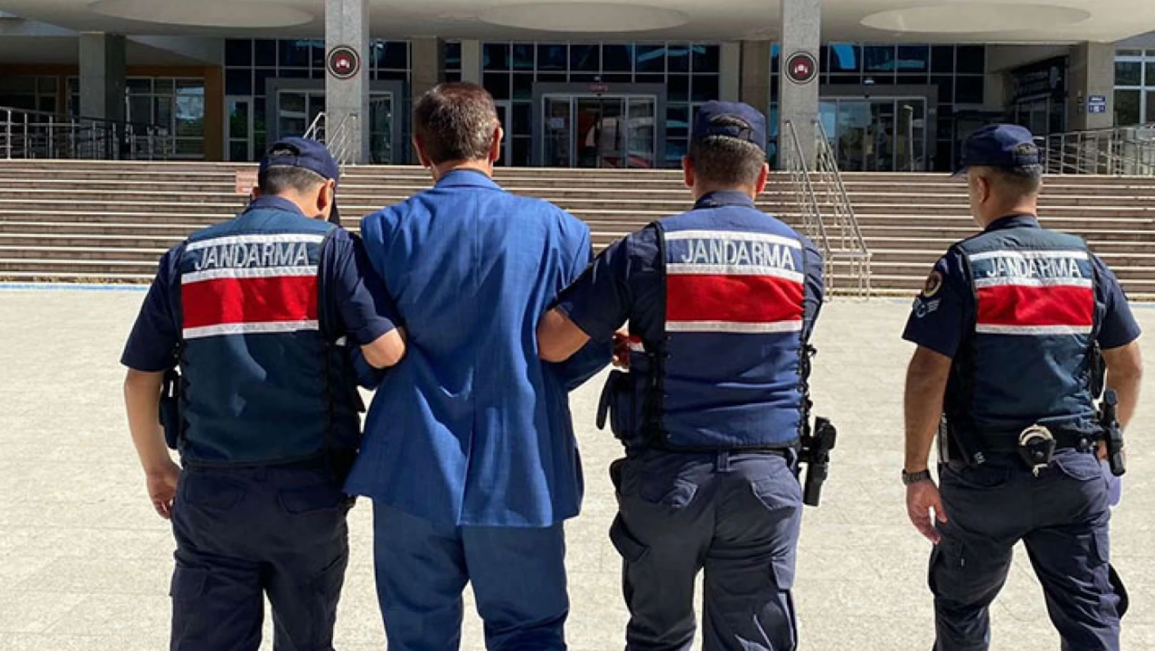Antalya'da aranan cinayet şüphelisini jandarma Edirne'de yakaladı
