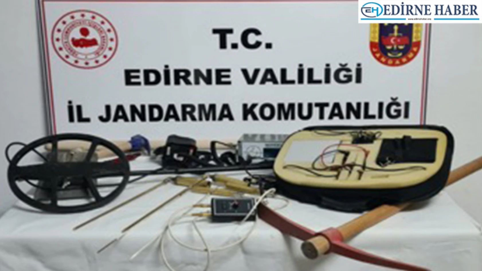 Edirne'de izinsiz kazı yapan 5 kişi suçüstü yakalandı