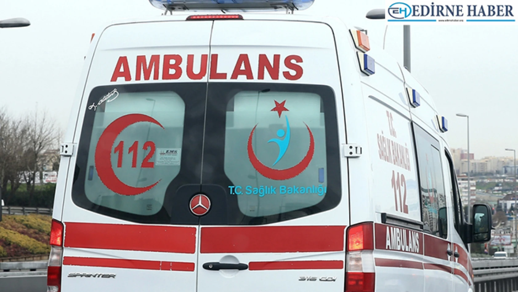 Edirne'de tırla çarpışan otomobil sürücüsü yaralandı
