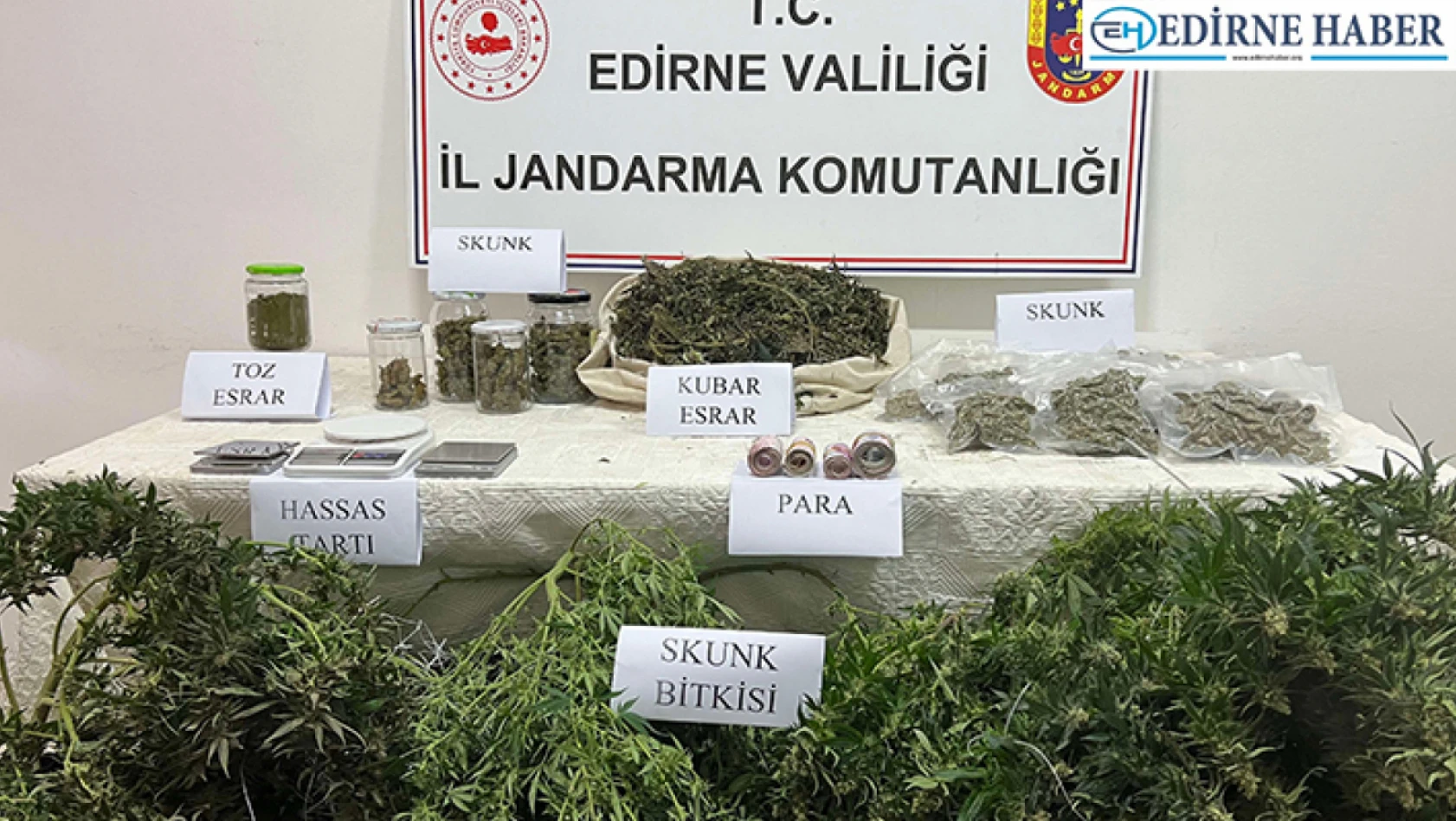 Edirne'de uyuşturucu operasyonunda 3 zanlı yakalandı