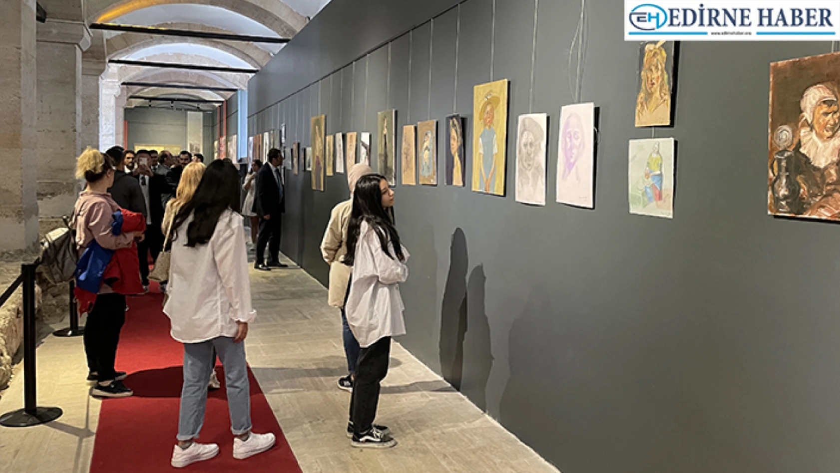 Edirne Gençlik Merkezi öğrencilerince hazırlanan resim sergisi sanatseverlerle buluştu