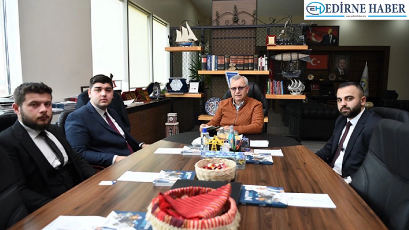 Edirne Ülkü Ocakları Başkanlığı'ndan Helvacıoğlu'na ziyaret