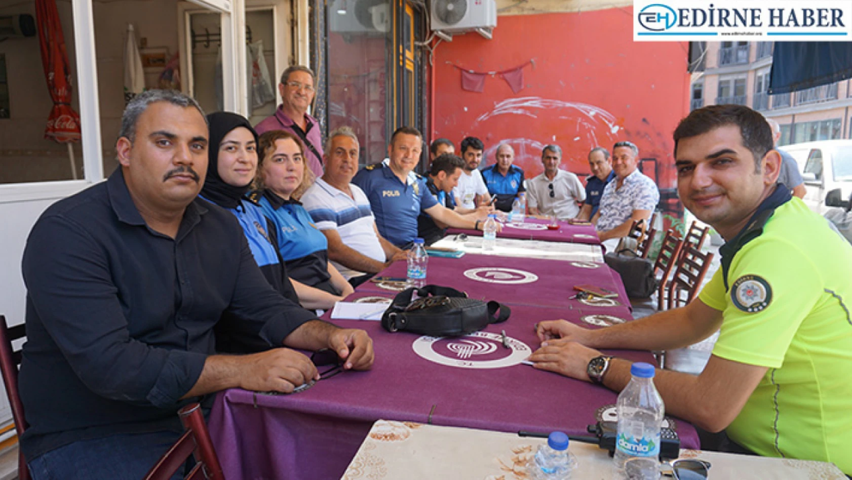 Polis ekiplerinden Sabuni Mahallesi'nde 'Huzur ve Güven' toplantısı