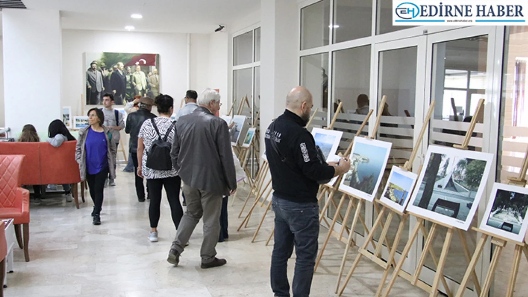 Tekirdağ'da kentin eski yeni hallerinin kıyaslandığı fotoğraf sergisi açıldı