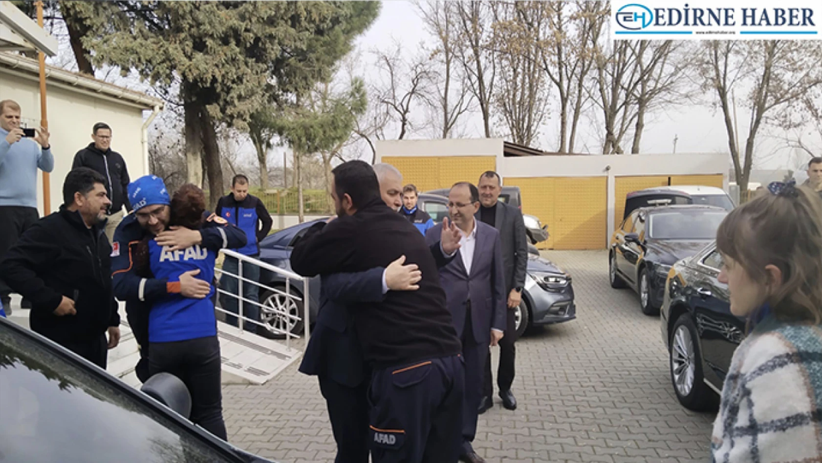 Tekirdağ'dan deprem bölgesine giden AFAD ekibi kente döndü