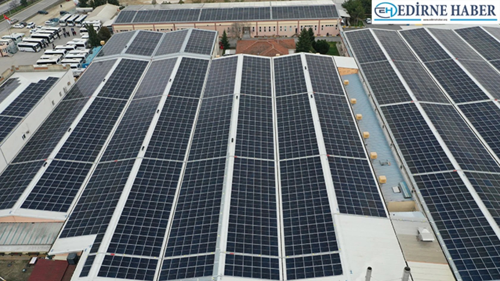 Tekstil fabrikası enerjisini güneş panellerinden elde ediyor