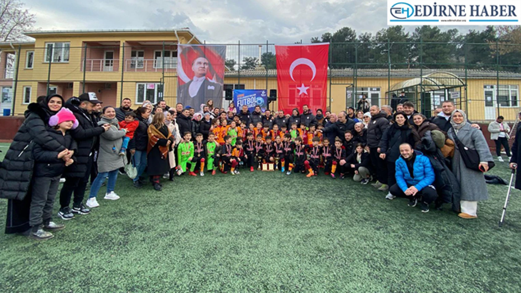 Uluslararası Balkan Edirne Futbol Turnuvasına 40'a yakın takım katıldı