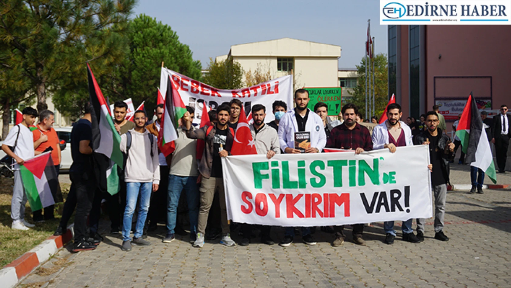 Üniversite öğrencilerinden Filistin'e destek yürüyüşü