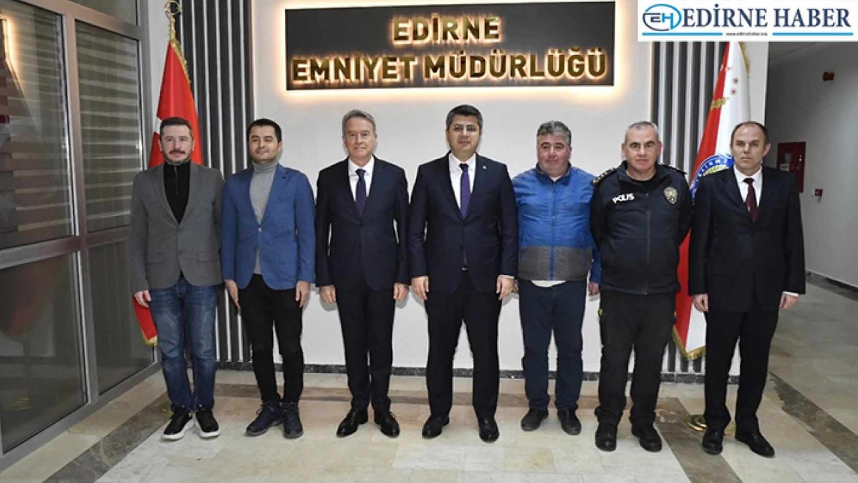 Vali Kırbıyık, başarılı operasyonlardan dolayı Edirne İl Emniyet Müdürlüğünü tebrik etti