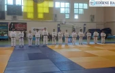 Müsabakalar flama yürüyüşüyle başladı