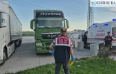 Tır sürücüsü aracında ölü bulundu