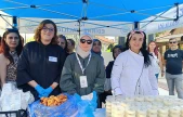 Yöresel lezzetler vatandaşlara ikram edildi
