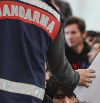 19 Düzensiz göçmen yakalandı