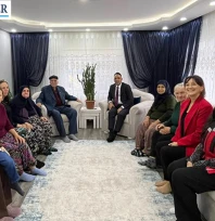 5 Kuşağın bir arada yaşadığı aileye ziyaret