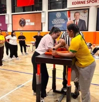 Bilek güreşi müsabakaları tamamlandı