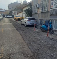 Bozulan yollar 60 gündür onarılmıyor