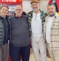 Ciğerci Kemal Usta, ünlü sanatçıları Edirne lezzetiyle ağırladı