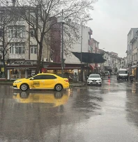 Cuma Pazarı'nın kapanması esnafı vurdu: İşler durma noktasında