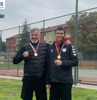 Cumhuriyet Coşkusu Kortlarda