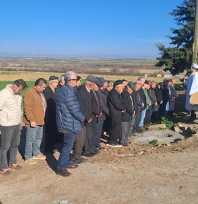 Gazeteci Baydar'ın babası son yolculuğuna uğurlandı