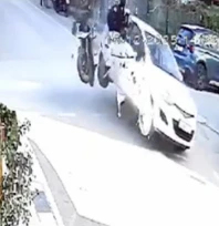 Genç motosikletli feci kazada hayatını kaybetti