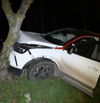 Havsa ilçesinde yoldan çıkan otomobildeki 3 kişi yaralandı