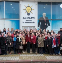 İba: 'Hayallerimizi kadınlarımızın gücüyle gerçeğe dönüştüreceğiz'