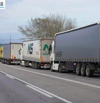 İpsala'da geçişler durdu, yük tırları diğer kapılara yöneldi