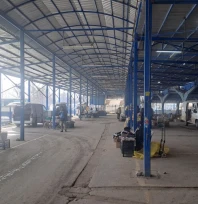 Kar ve ayaz pazara engel oldu