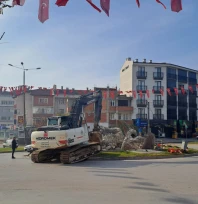 Kavşakların değil alt yapının onarıma ihtiyacı var