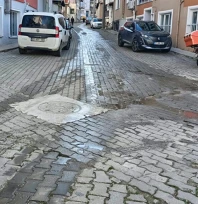 Nişancıpaşa'da su patlağına günlerdir müdahale yok!