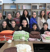 Öğrencilerden huzurevi sakinlerini duygulandıran ziyaret