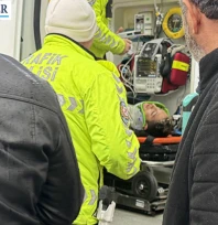 Otomobille motosiklet çarpıştı: 1 yaralı