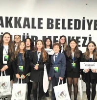 TED Edirne Koleji öğrencilerinden TroyMUN'da büyük başarı