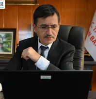 Trakya Tarımsal Araştırma Enstitüsü Müdürü Tülek, AA'nın 6 kategorideki 112 fotoğrafını inceledi