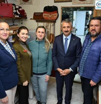 Valisi Sezer'den, deri ustası Kayın çiftine ziyaret