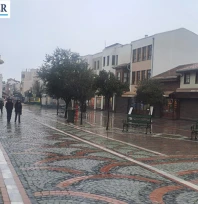 Yağışlı hava hayatı olumsuz etkiledi