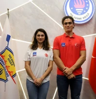 Yıldız isimler imza attı