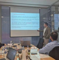 Yüksek gerilimde kritik eğitim