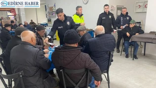 Polis ekiplerinden vatandaşlara bilgilendirme